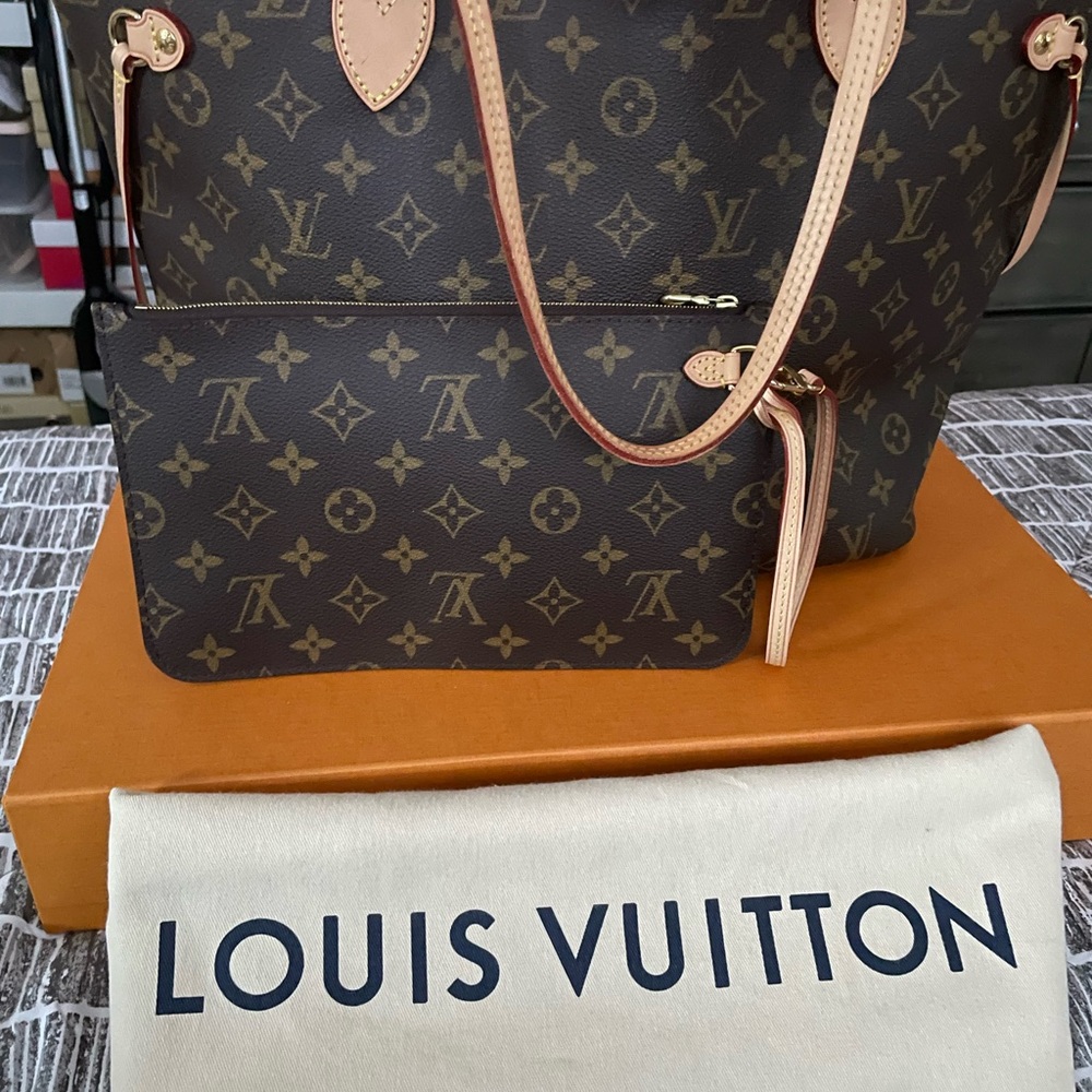 Louis Vuitton Tote